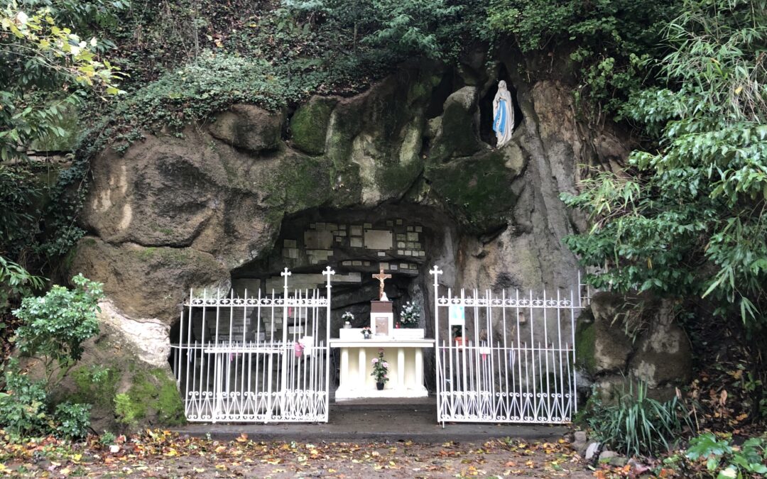 Pèlerinage à la Grotte du Pont-du-Cens